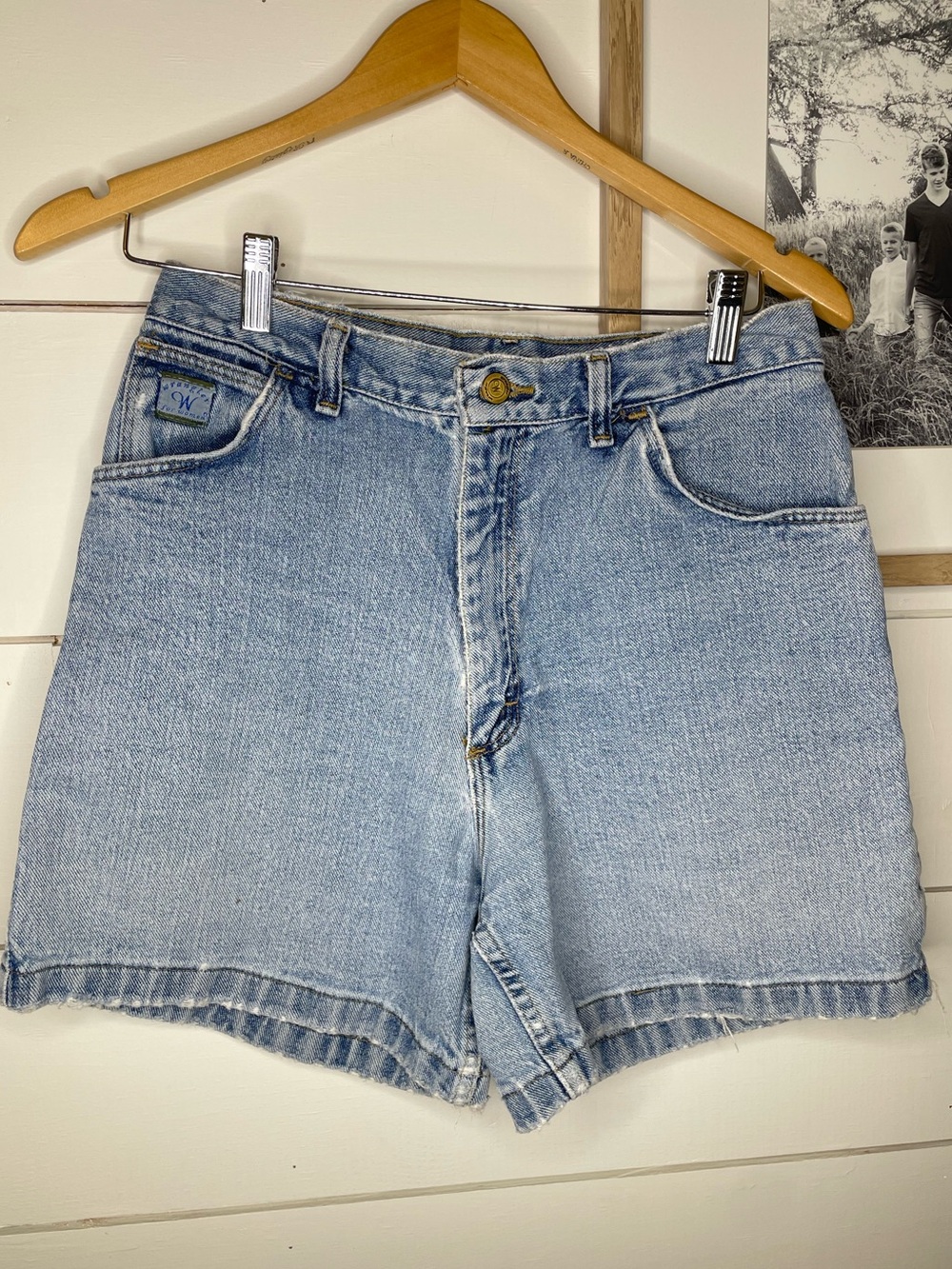 VTG Wrangler For Women Light Wash Denim Women's Shorts 28
